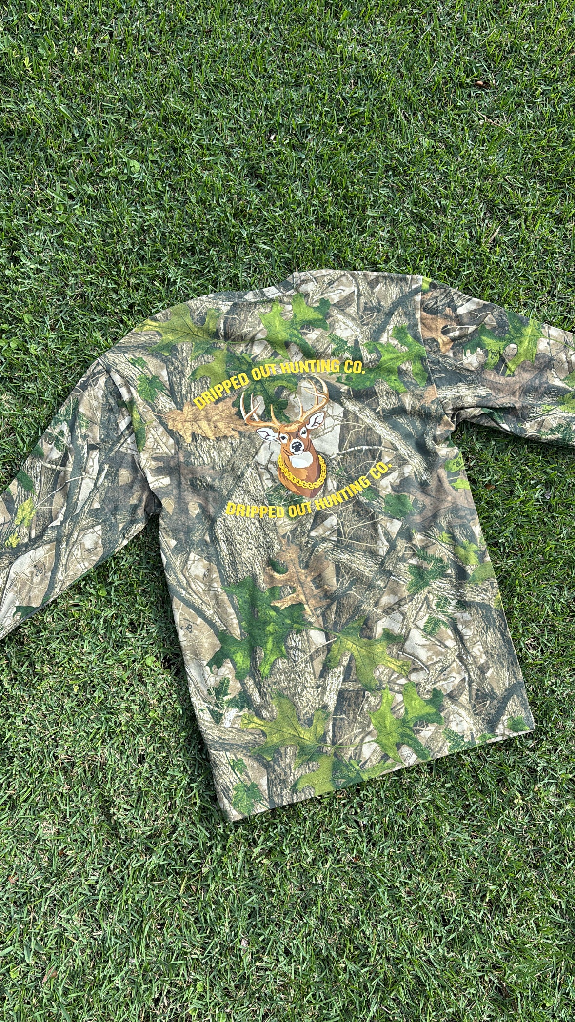 Long Sleeve Camo Buck logo